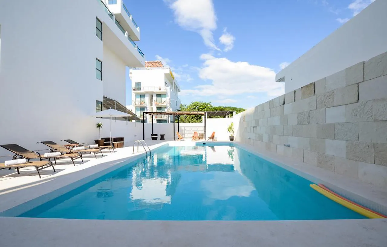 Coral Beach Condo Playa del Carmen 3*,  Messico