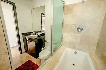 Coral Beach Condo プレヤデルカーメン