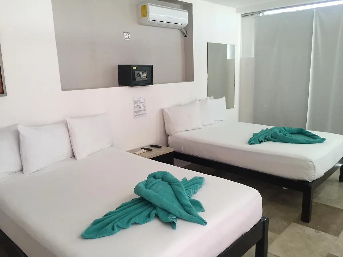 Coral Beach Condo プレヤデルカーメン 3*,